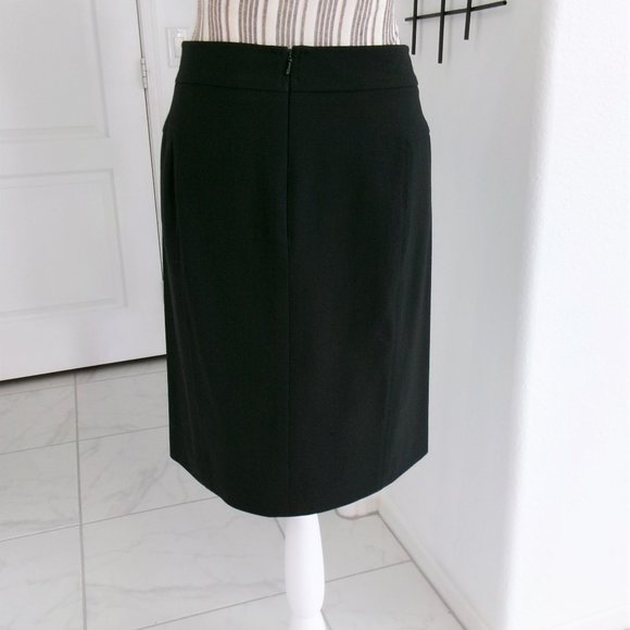 bcbgMaxAzria Jet Black Pencil Skirt Size 2 Above or At Knee - Picture 6 of 12